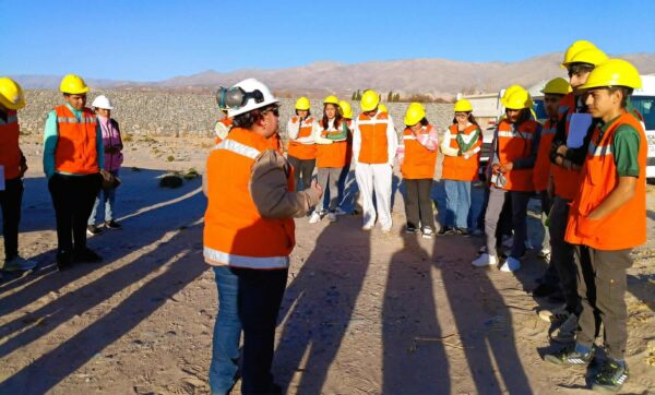 EL MINISTERIO DE MINERÍA DICTÓ CAPACITACIÓN DE HIGIENE Y SEGURIDAD DE CANTERAS EN SANTA MARÍA.