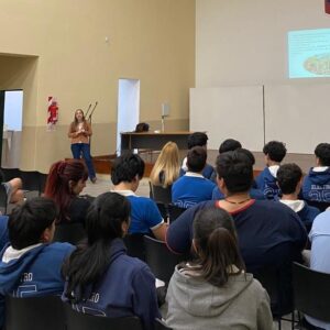 LA MINERÍA INFORMA E INSPIRA: CHARLA PARA ESTUDIANTES DE LA ENET N°1