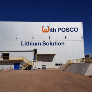POSCO FORTALECE SU PRESENCIA EN EL TRIÁNGULO DEL LITIO CON LA COMPRA DE UN NUEVO PROYECTO EN HOMBRE MUERTO.