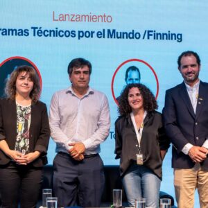 MINISTERIO DE MINERÍA FIRMA CONVENIO PARA FORMAR TÉCNICOS EN OPERACIÓN Y MANTENIMIENTO DE MAQUINARIA PESADA EN CATAMARCA.