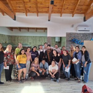 SAFRAN PUNA Y LA CÁMARA DE MINERÍA DE TINOGASTA CAPACITARON EN GASTRONOMÍA NAVIDEÑA EN FIAMBALÁ.