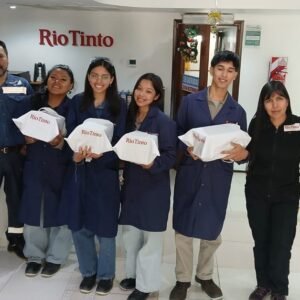 ESTUDIANTES DE LA ESCUELA TÉCNICA DE EL BORDO, CULMINARON LAS PASANTÍAS EN LA PLANTA INDUSTRIAL DE LA EMPRESA MINERA RÍO TINTO
