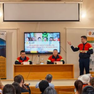 HISTÓRICO LANZAMIENTO DE ZIJIN-LIEX PARA INCORPORAR JÓVENES TALENTOS EN CATAMARCA.