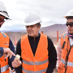 EL SECRETARIO DE MINERÍA RECORRIÓ EL PROYECTO DIABLILLOS DE ABRASILVER.