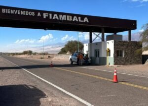 INSTALAN CONTROL PERMANENTE EN FIAMBALÁ TRAS GESTIÓN CONJUNTA DE PROVEEDORES Y POLICÍA MINERA.