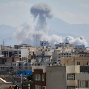 LA GUERRA EN MEDIO ORIENTE DISPARA EL PRECIO DEL ORO