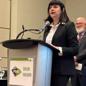 LA MINISTRA TERESITA REGALADO MUESTRA AL MUNDO EL POTENCIAL MINERO DE CATAMARCA EN PDAC 2026.