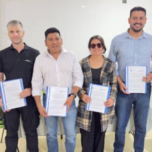 ZIJIN-LIEX IMPULSA EL ACCESO A LA EDUCACIÓN CON APOYO AL TRANSPORTE ESTUDIANTIL EN FIAMBALÁ.