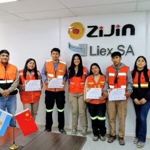 ESTUDIANTES DEL IES FIAMBALÁ SE FORMARON EN SEGURIDAD E HIGIENE MINERA.