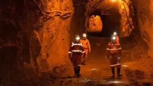 LA MINERÍA CONSOLIDA EL EMPLEO LOCAL EN SANTA CRUZ: EL 97% DE LAS NUEVAS INCORPORACIONES SON TRABAJADORES SANTACRUCEÑOS.