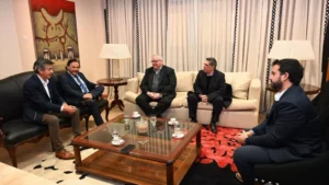 SÁENZ ANALIZÓ CON DIRECTIVOS DE ABRASILVER EL AVANCE DEL PROYECTO DIABLILLOS TRAS SU INGRESO AL RIGI.