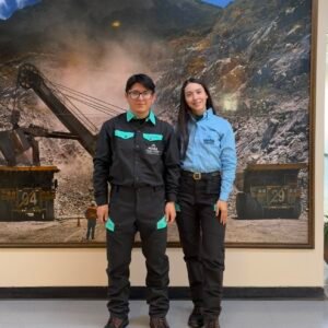 ESTUDIANTES DE INGENIERÍA DE MINAS DE LA UNCA REALIZAN PRÁCTICAS PROFESIONALES EN MARA.