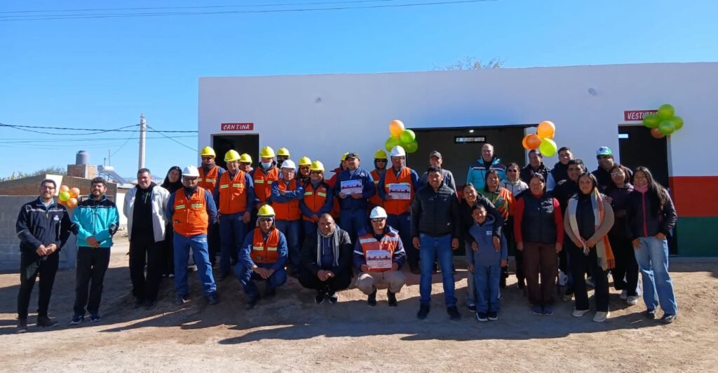 EL CLUB 25 DE AGOSTO INAUGURÓ NUEVAS OBRAS DE INFRAESTRUCTURA CON EL APOYO DE MARA Y PROVEEDORES LOCALES.