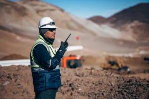 SAN JUAN AVANZA CON UNA LEY PARA IMPULSAR LA CONTRATACIÓN LOCAL EN LA MINERÍA.