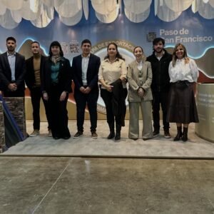EL MINISTERIO DE MINERÍA ABRIÓ SU ESPACIO INSTITUCIONAL EN LA FIESTA DEL PONCHO CON PROPUESTAS PARA TODA LA FAMILIA.