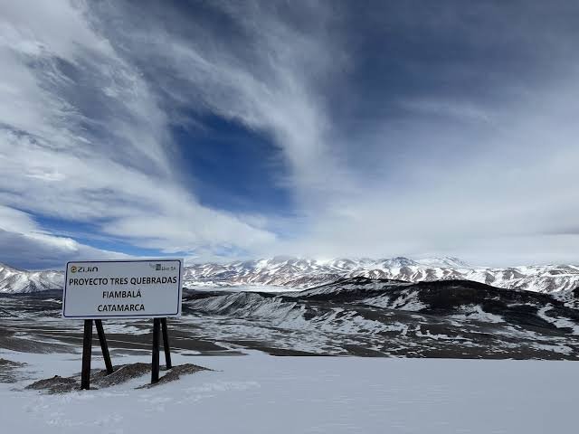ZIJIN-LIEX POSTERGÓ EL RECAMBIO DE PERSONAL EN 3 QUEBRADAS POR EL INTENSO TEMPORAL DE NEVADA.