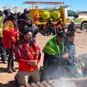 AGV RINDIÓ HOMENAJE A LA PACHAMAMA Y REAFIRMÓ SU COMPROMISO CON LAS TRADICIONES DE LAS COMUNIDADES ANDINAS.