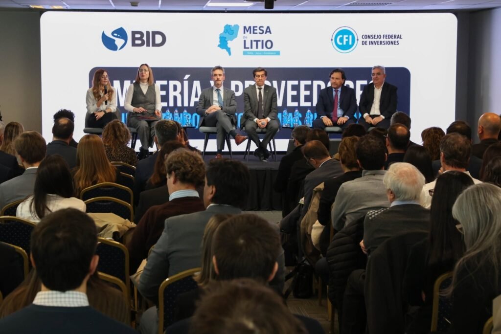 RAÚL JALIL PARTICIPÓ DEL ENCUENTRO SOBRE MINERÍA Y PROVEEDORES: DINAMIZANDO LAS ECONOMÍAS REGIONALES