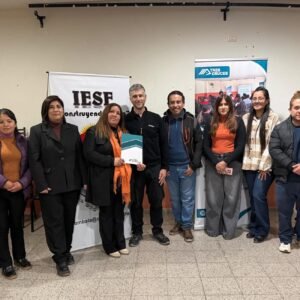 TRES CRUCES Y EL IES FIAMBALÁ FIRMARON UN CONVENIO PARA FORTALECER LA FORMACIÓN Y EL VÍNCULO CON EL SECTOR PRODUCTIVO.
