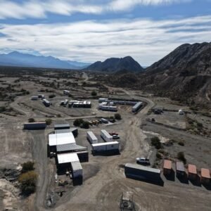 HUALILAN DEJA DE PROCESAR MINERAL EN CALINGASTA Y PREPARA LA CONSTRUCCIÓN DE SU PROPIA PLANTA.
