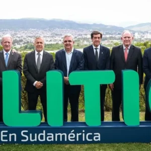 JUJUY REUNIÓ A LOS GOBERNADORES DE LAS PROVINCIAS MINERAS EN EL CIERRE DEL SEMINARIO INTERNACIONAL DEL LITIO.