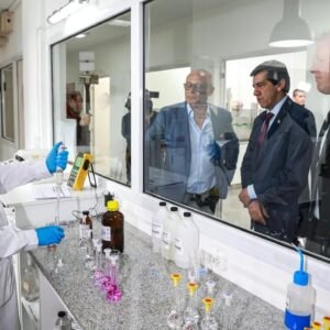 JUJUY INAUGURÓ UN LABORATORIO PARA CAPACITAR PROFESIONALES EN EXTRACCIÓN DIRECTA DE LITIO.